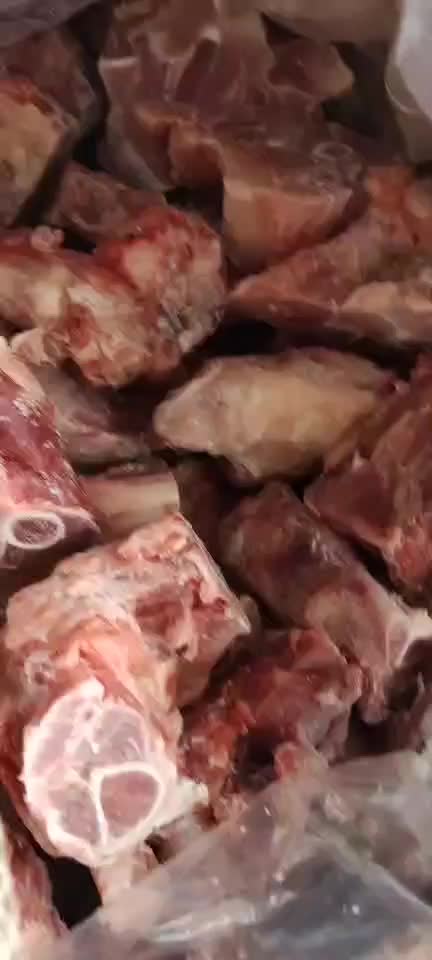 肉大猪腿骨