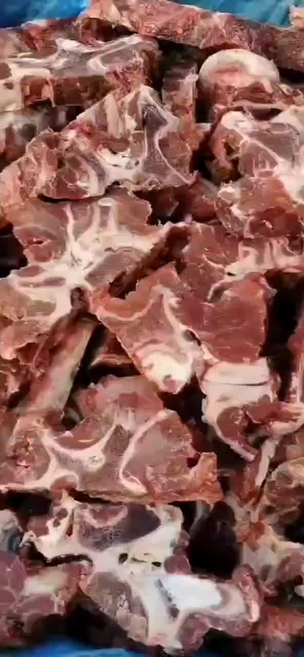 满肉牛脖骨