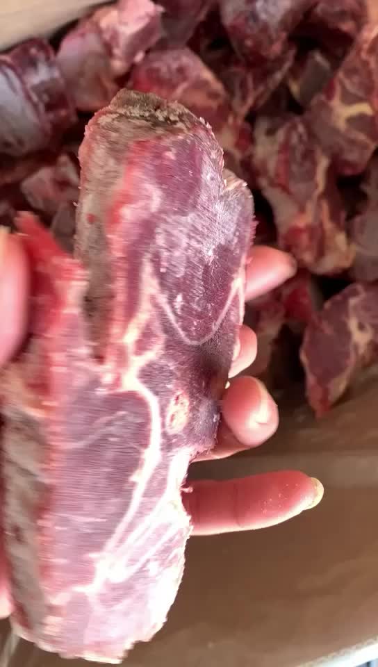 谷饲满肉牛脖骨，肉含量超高，走量款