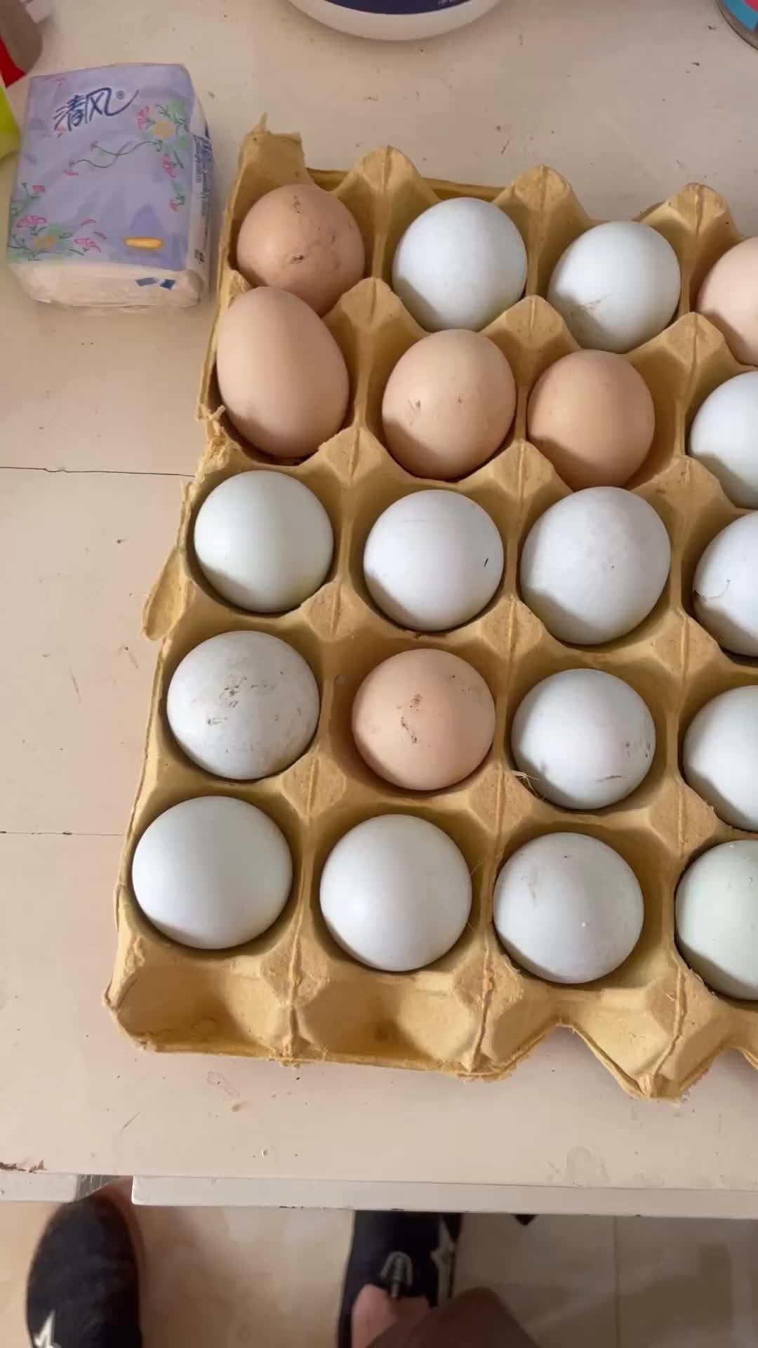 散养纯黑鸡下的蛋
